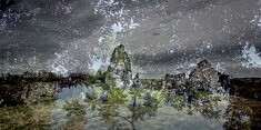 Aline Marçot, Rochers se baignant dans la forêt