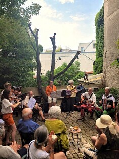 Concert dans l'Atelier de Servane Cayeux, Portes Ouvertes 2026 (photo Séliana Marque)