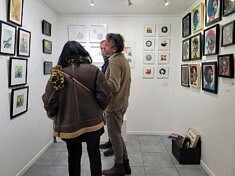 Vue de l'exposition Little Big Art, décembre 2025