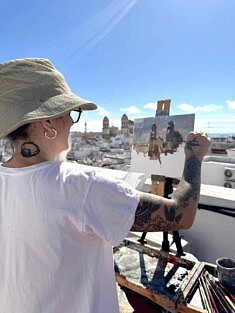 Maria Lizaso peint la cathédrale (@Esperanza Gutierrez)