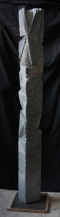 Passeur de lumière - Granite Belge – 140 x 15 x 9 cm 