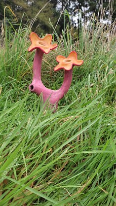 Véronique au jardin, Terre cuite peinte, 45cm, 2024