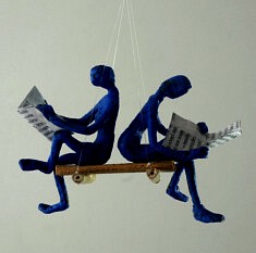 Vive la presse ! 15 x 15 cm, papier, métal, bambou, 2026