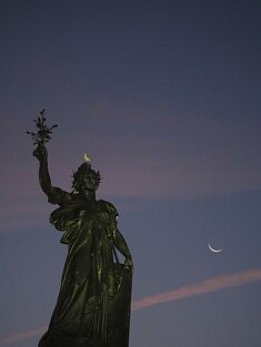Paris à la lueur de la lune 3