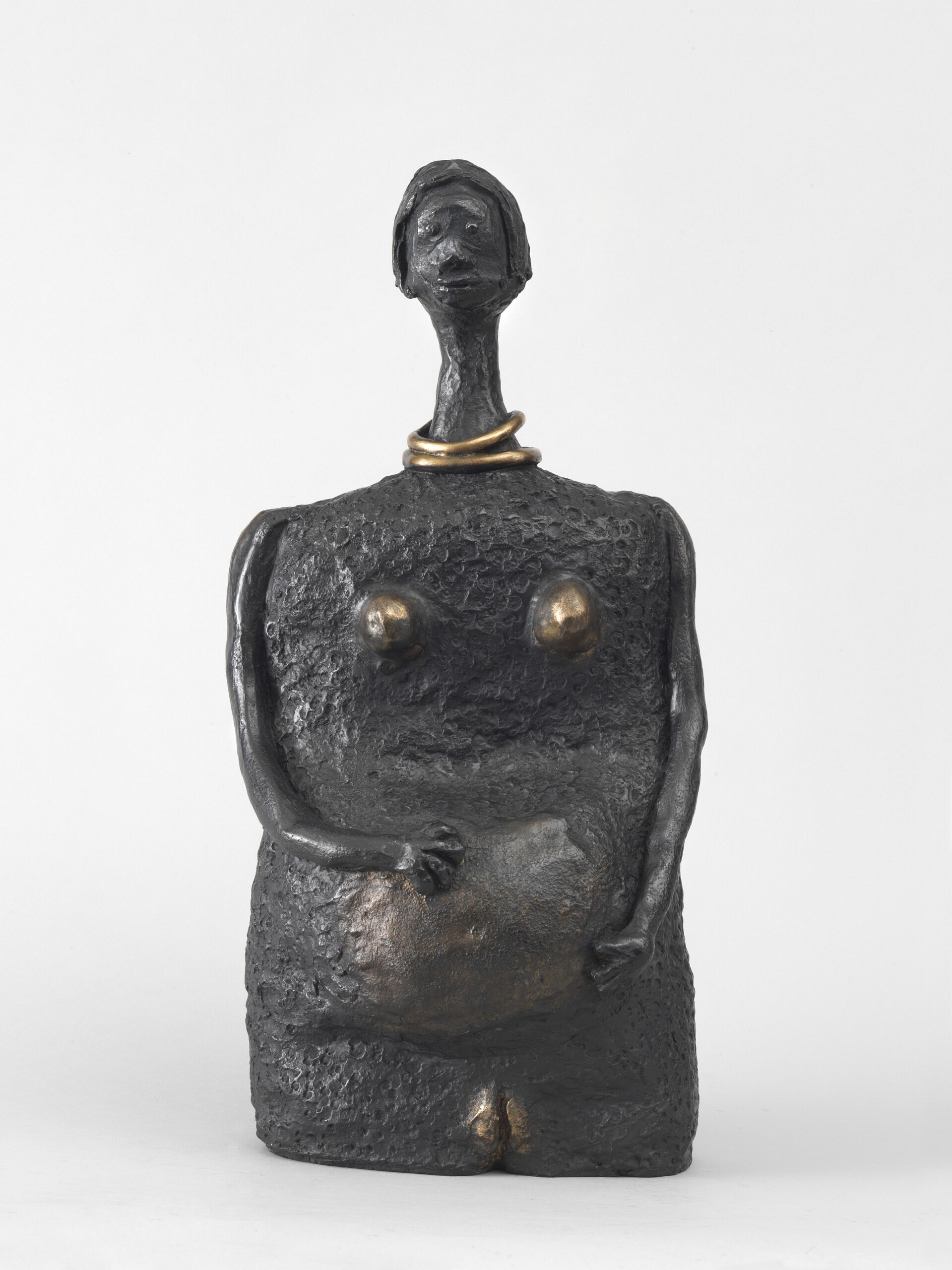 "BONNE FEMME" 2025. Bronze, Dimensions cm 50*20*25. 15kg