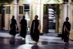 Au temple (Mawlamyine, Myanmar)