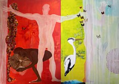 "Héron" 2023-2025 acrylique, collage nature, sur toile 400x201cm - "un être déboussolé se promène sur terre sans conscience humaine ! Le HERON le prend en garde maché". 