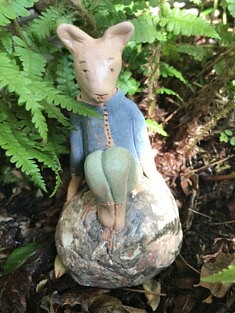 "Renard assis" - faïence - hauteur 18 cm